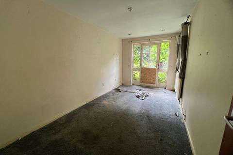 3 bedroom semi-detached house for sale, 122 Burnel Road, Selly Oak, Birmingham, B29 5SR