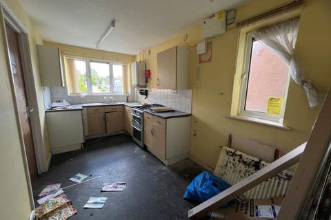 3 bedroom semi-detached house for sale, 120 Burnel Road, Selly Oak, Birmingham, B29 5SR