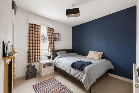 2 bedroom terraced house to rent, St. Johns Place, Canterbury
