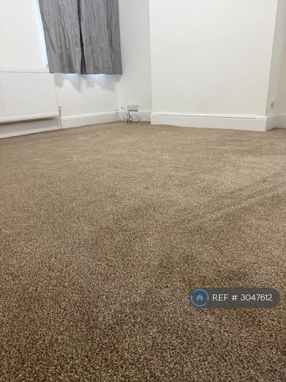 House in Leicester - View 3