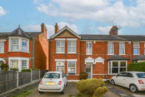 1 bedroom apartment for sale, Robin Hood Road, Brentwood
