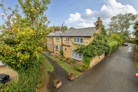 2 bedroom cottage for sale, Keys Lane, Priors Marston, CV47