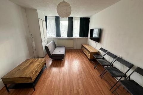 1 bedroom apartment to rent, Soldene Court, Georges Road N7