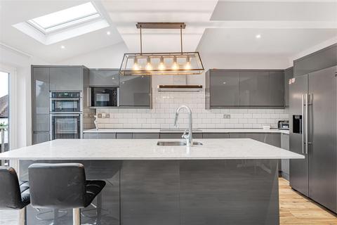 4 bedroom semi-detached house for sale, Grennell Close, Sutton