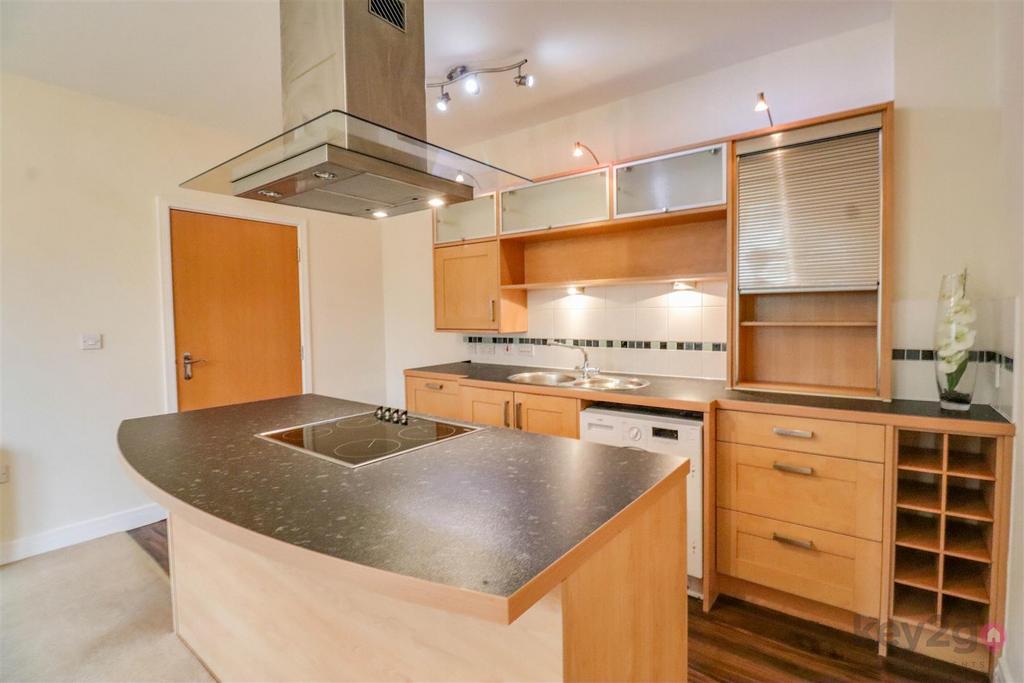 Apartment in Sheffield - View 3