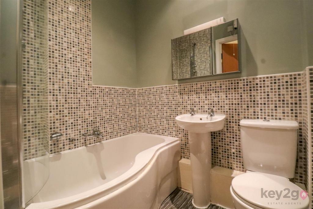 Apartment in Sheffield - View 5