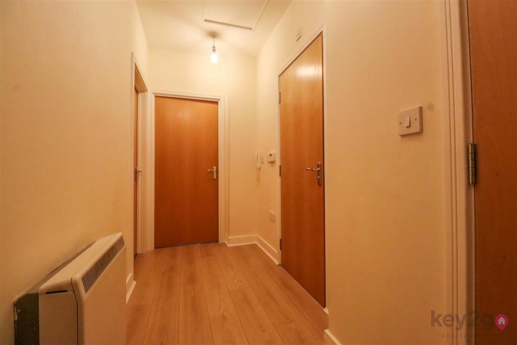 Apartment in Sheffield - More