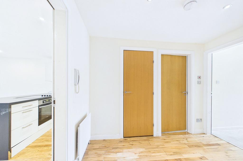 Apartment in Glasgow - View 2