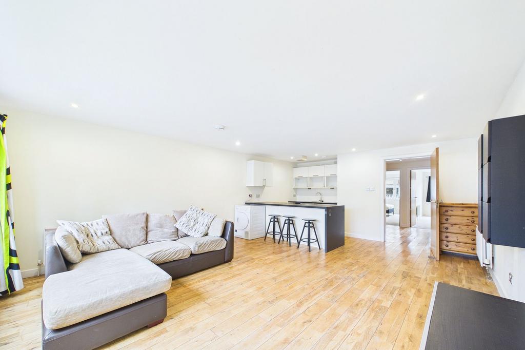 Apartment in Glasgow - View 4