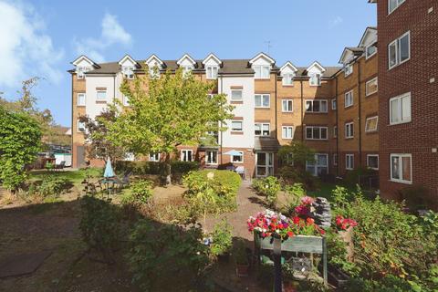 undefined, Lower High Street, Watford