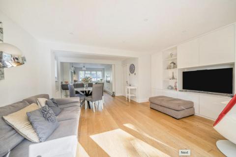4 bedroom detached house for sale, Garson Lane, Staines-upon-thames, TW19