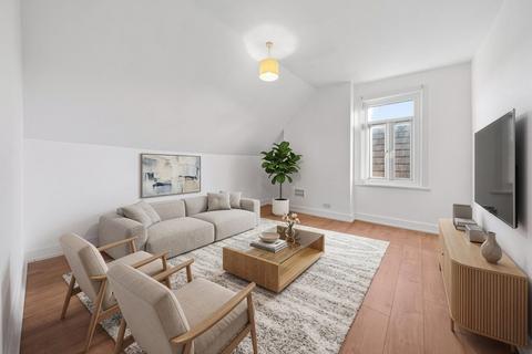 2 bedroom flat to rent, St Leonard's Road, London W13