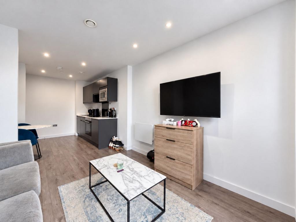 Apartment in Liverpool - View 5
