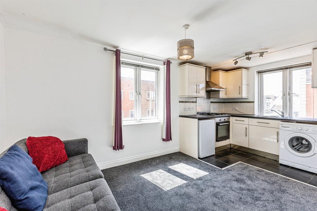 Apartment in Bristol, Bedminster - View 5