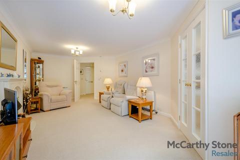 1 bedroom apartment for sale, St Rumbolds Court, Buckingham Road, Brackley