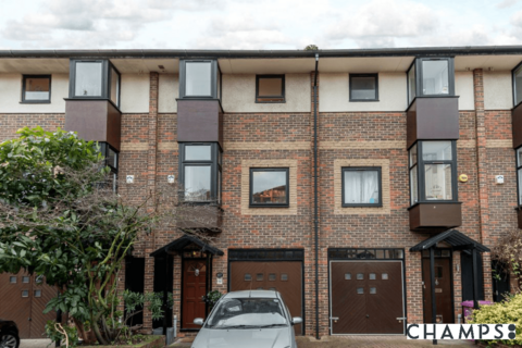 3 bedroom terraced house for sale, Barnfield Place, Tower Hamlets, London, E14