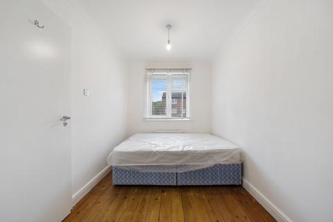 4 bedroom terraced house for sale, Jarrow Way, London, E9