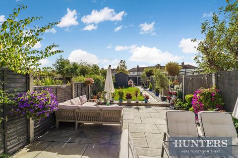 3 bedroom terraced house for sale, Buckland Way, Worcester Park