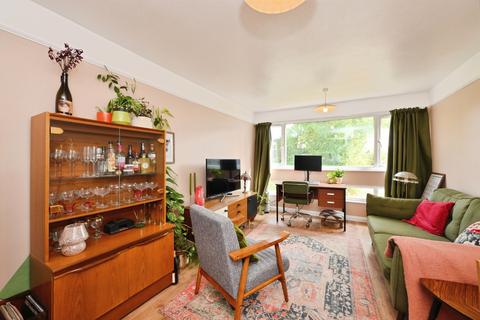 1 bedroom flat for sale, Crib Street, WARE