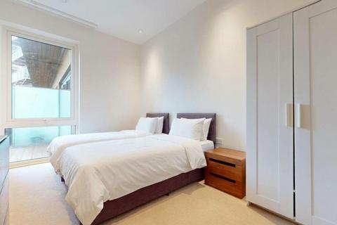 2 bedroom apartment for sale, Quayside House, Kew Bridge, TW8