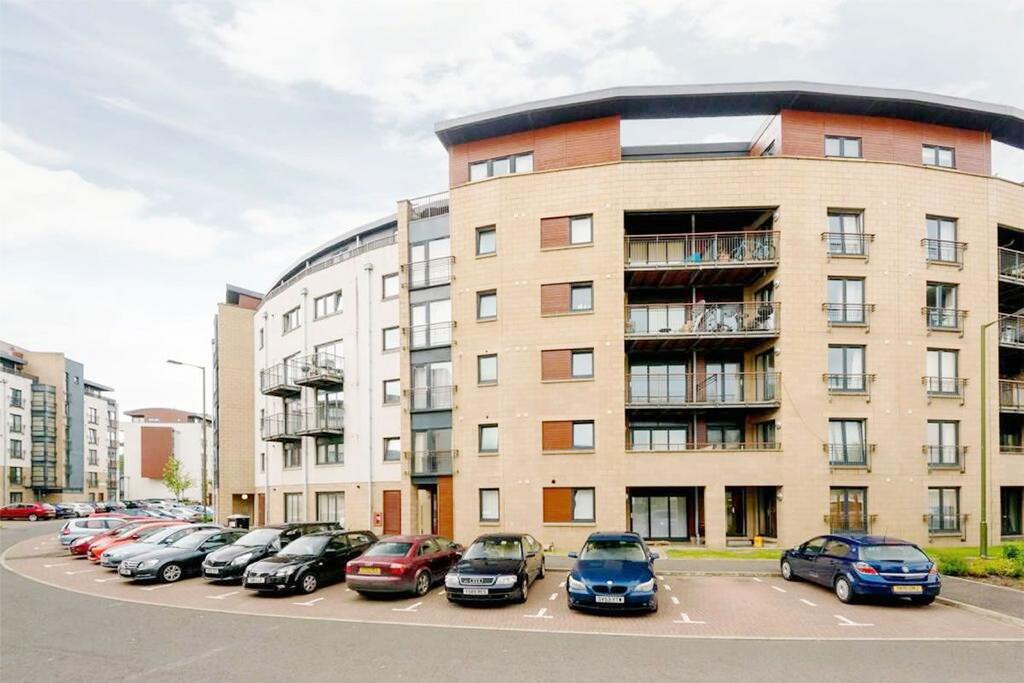 Apartment in Edinburgh, Granton and District