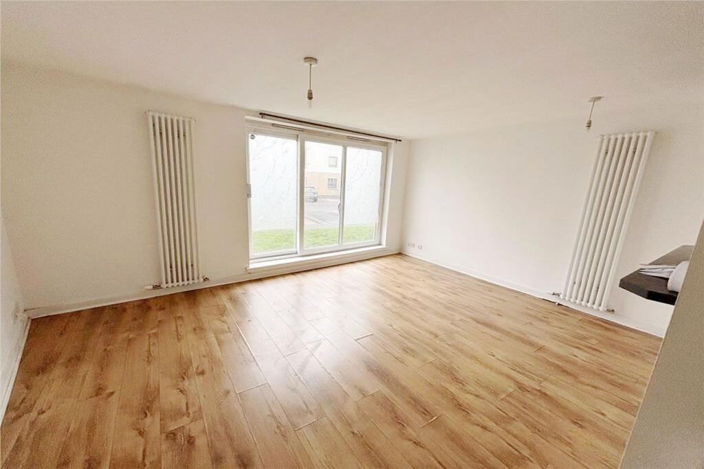 Apartment in Edinburgh, Granton and District - View 4