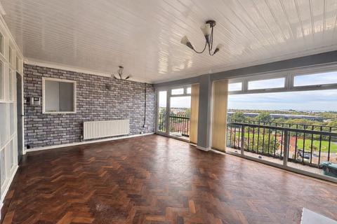 3 bedroom apartment to rent, Pentwyn Baglan Road, Baglan, Port Talbot, SA12