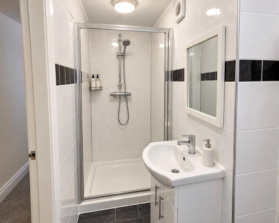 Apartment in Newcastle upon Tyne - View 3