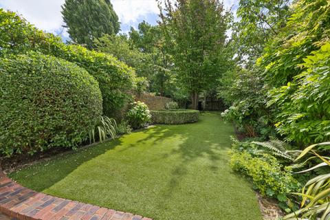 5 bedroom terraced house for sale, Earls Terrace, London W8