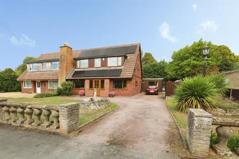 4 bedroom semi-detached house for sale, Mountford Close, Wellesbourne, Warwick