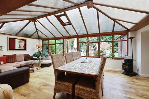 4 bedroom semi-detached house for sale, Mountford Close, Wellesbourne, Warwick