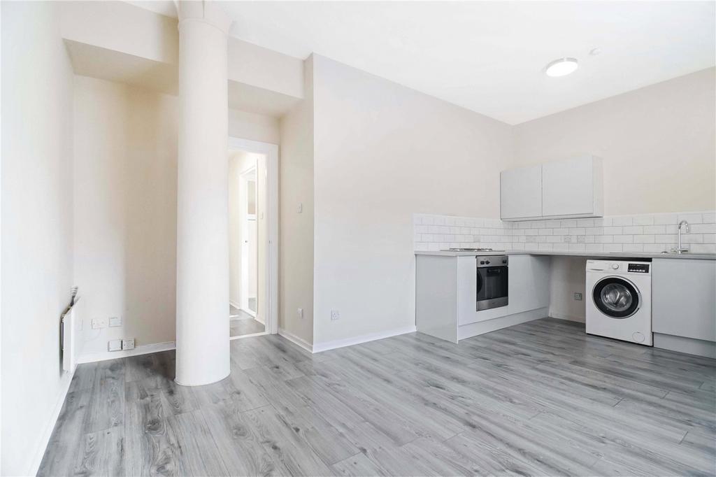 Apartment in Glasgow City - View 2
