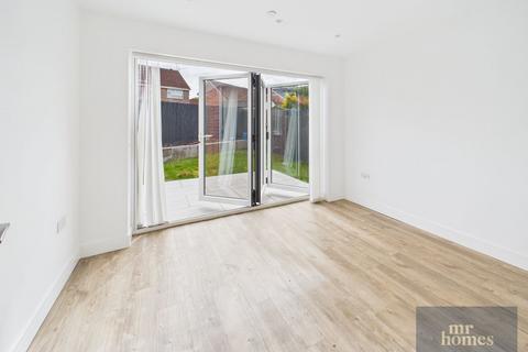 undefined, Heol Yr Odyn, Caerau, Cardiff, CF5