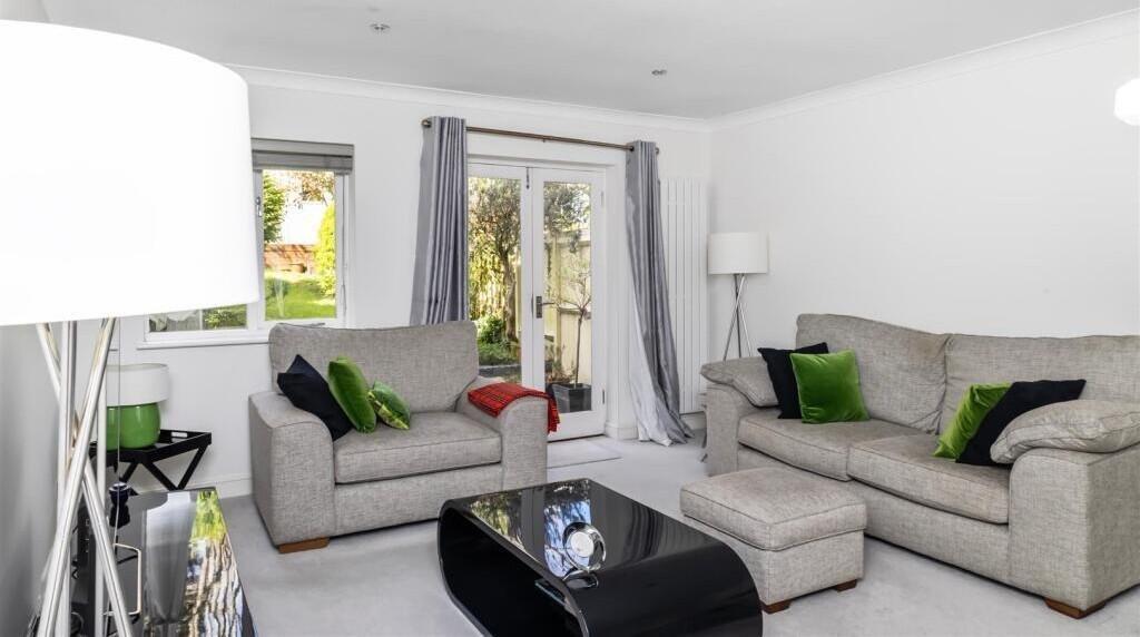 House in Brighton - View 5