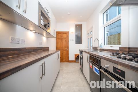 2 bedroom terraced house to rent, Reginald Road, Bearwood, B67