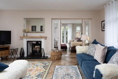 5 bedroom detached house for sale, Aldersyde, York, YO24