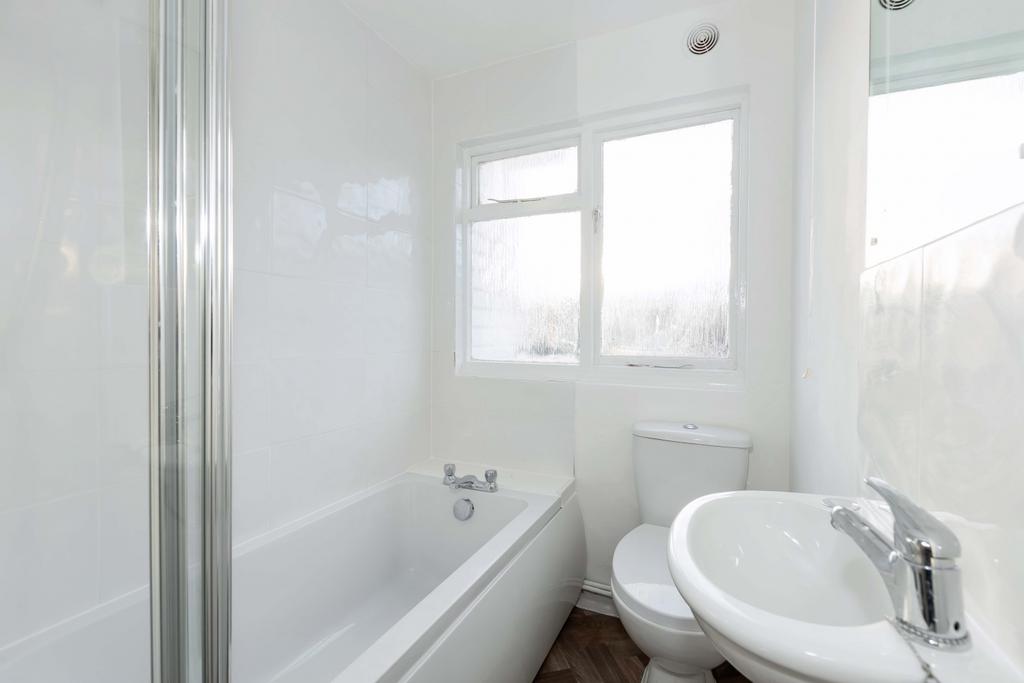 Apartment in Brighton - More