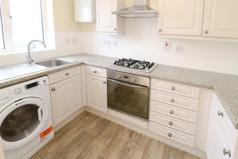 3 bedroom semi-detached house to rent, Sailors Wharf, Hull, HU9