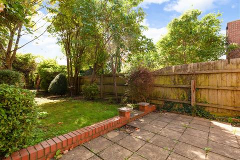 4 bedroom end of terrace house to rent, Bullingdon Road, Oxford, OX4