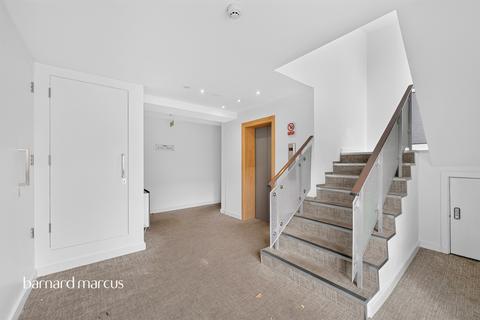 1 bedroom apartment for sale, East Street, Epsom