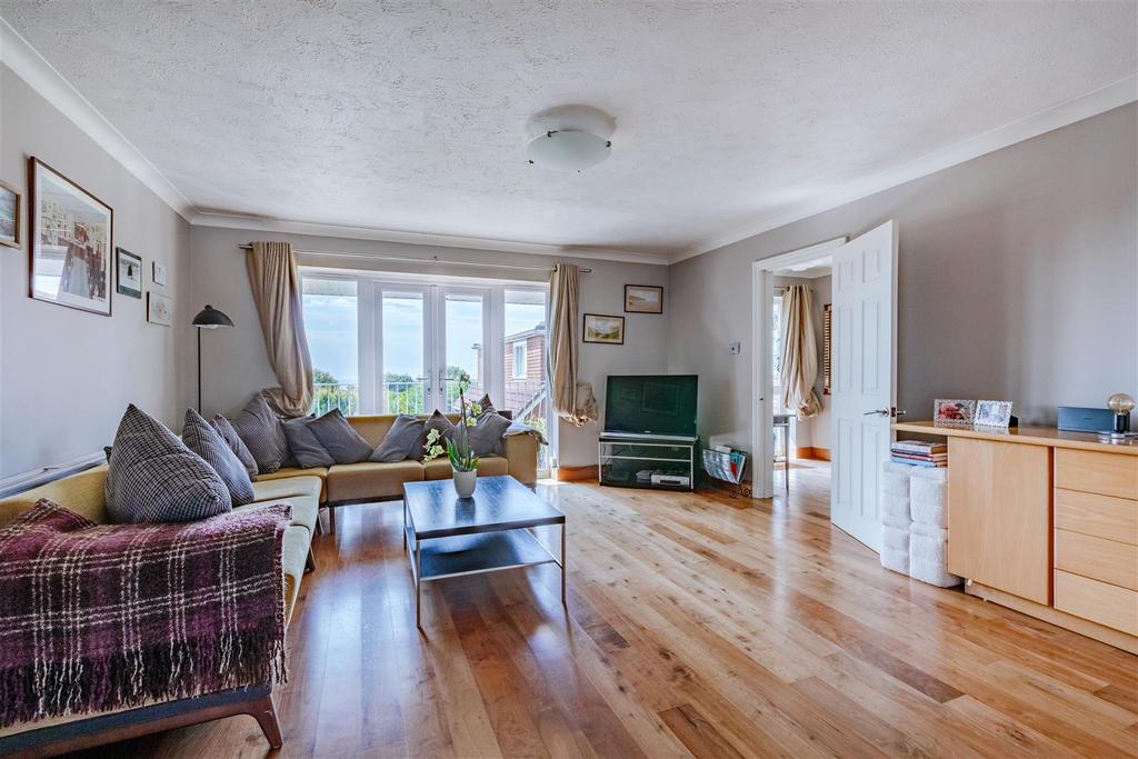 House in Brighton - View 5