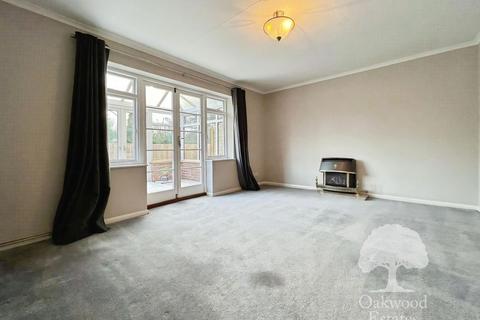 4 bedroom chalet to rent, Kiln Road, Great Missenden HP16