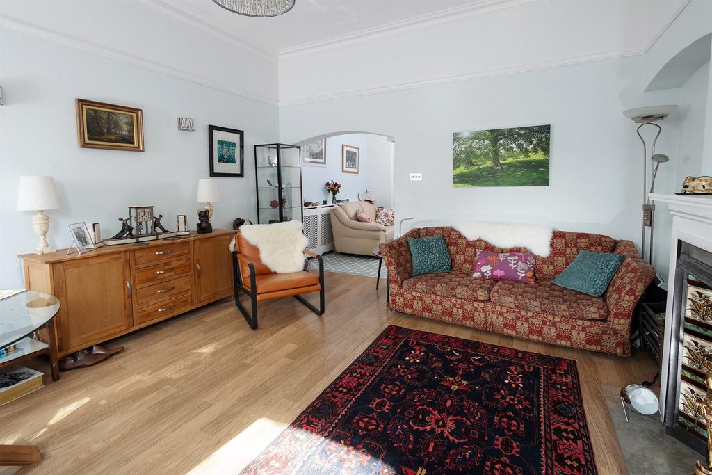 Apartment in Bournemouth - View 3