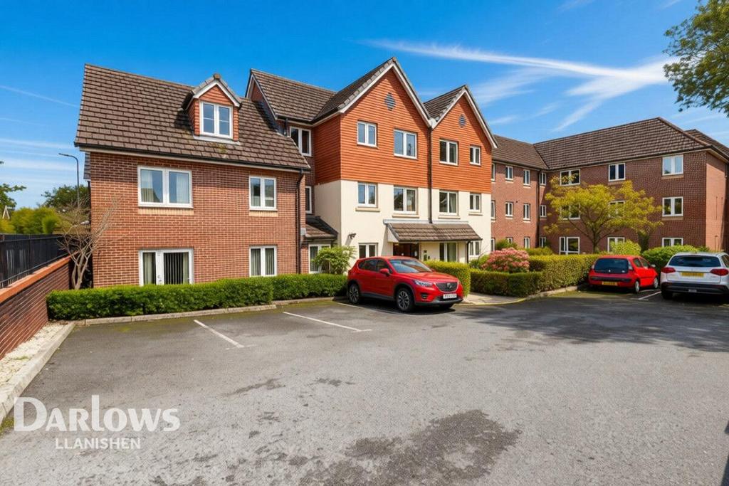 Apartment in Cardiff, Llanishen - View 2