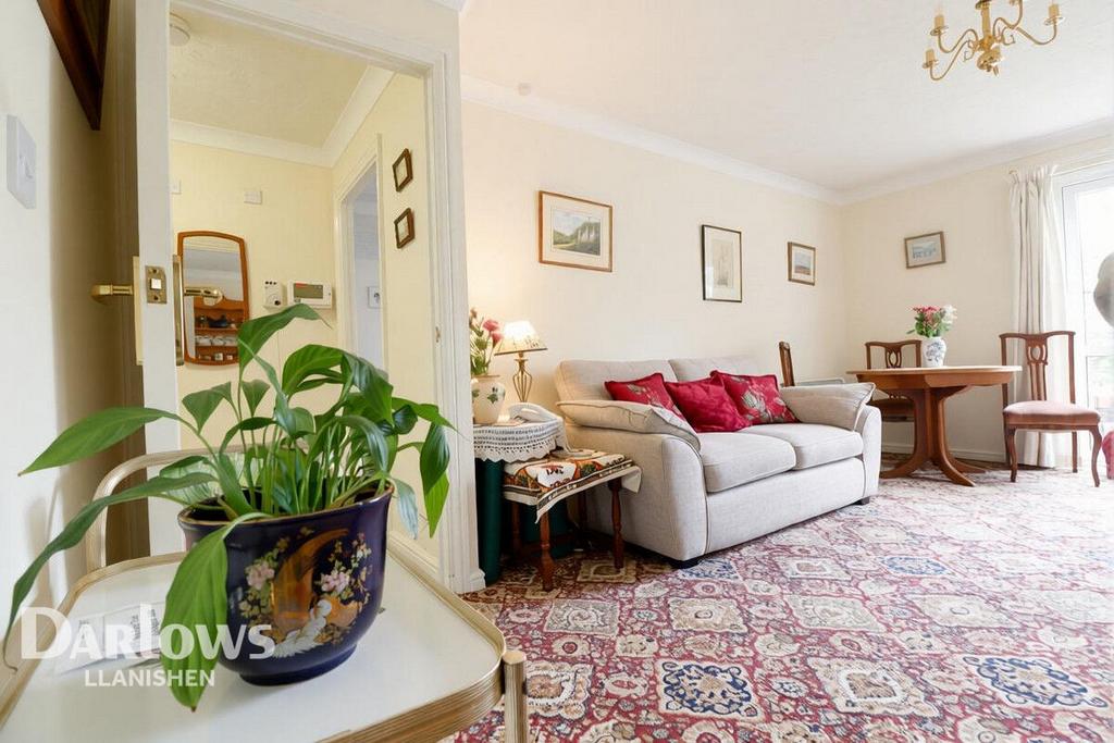 Apartment in Cardiff, Llanishen