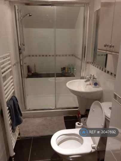 Apartment in Edinburgh, Duddingston - View 4