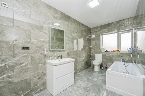5 bedroom detached house for sale, Derby Road, Chellaston, Derbyshire, DE73