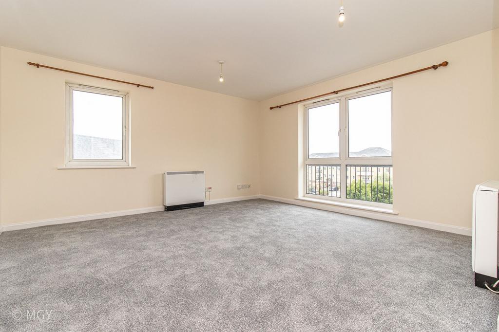 Apartment in Cardiff - View 3