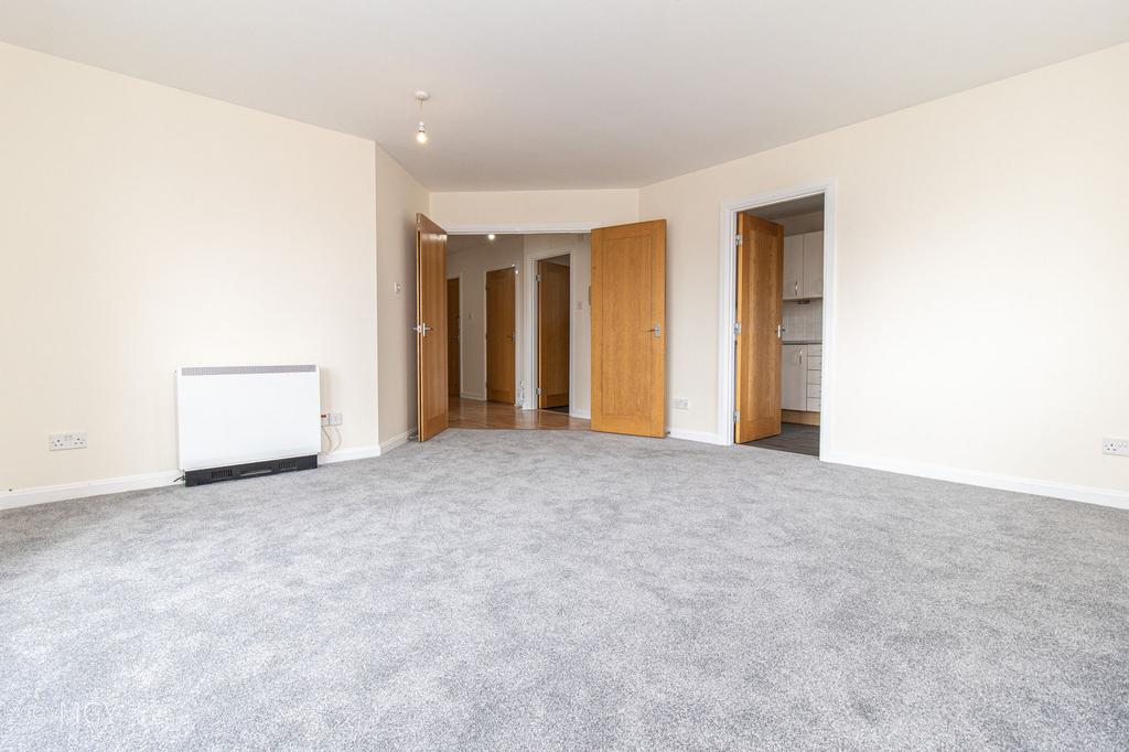 Apartment in Cardiff - View 4