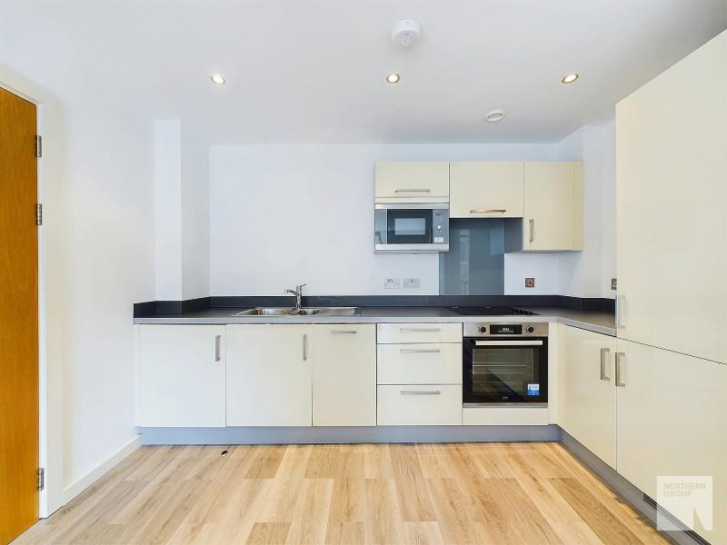 Apartment in Manchester - View 4